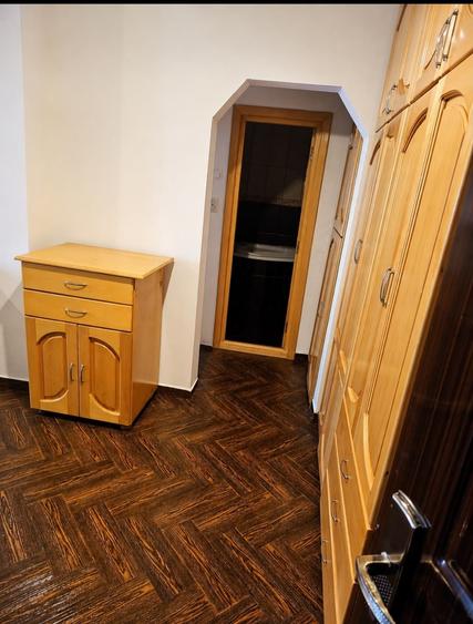 Apartament cu 2 camere decomandat în Exterior Vest