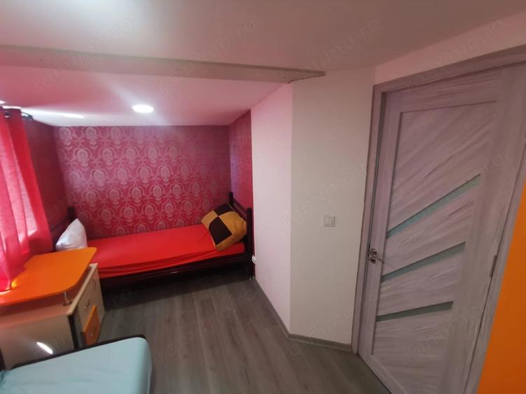 Casă cu 7 camere cu Teren 257 Mp în Sud