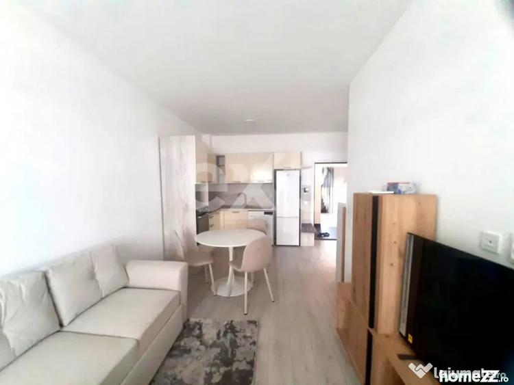 Apartament cu 2 camere decomandat, mobilat în Central