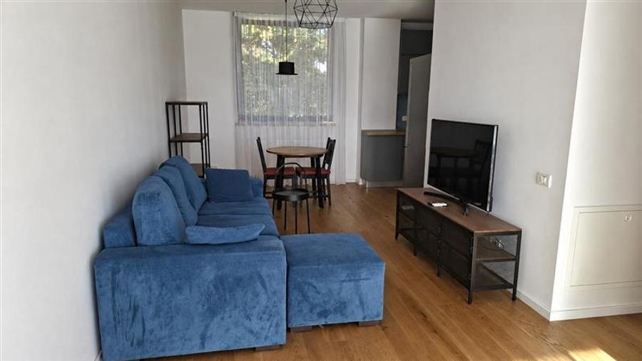 Apartament cu 2 camere decomandat, mobilat în Eminescu