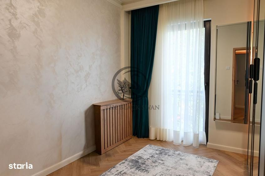 Casă cu 4 camere în Bănești