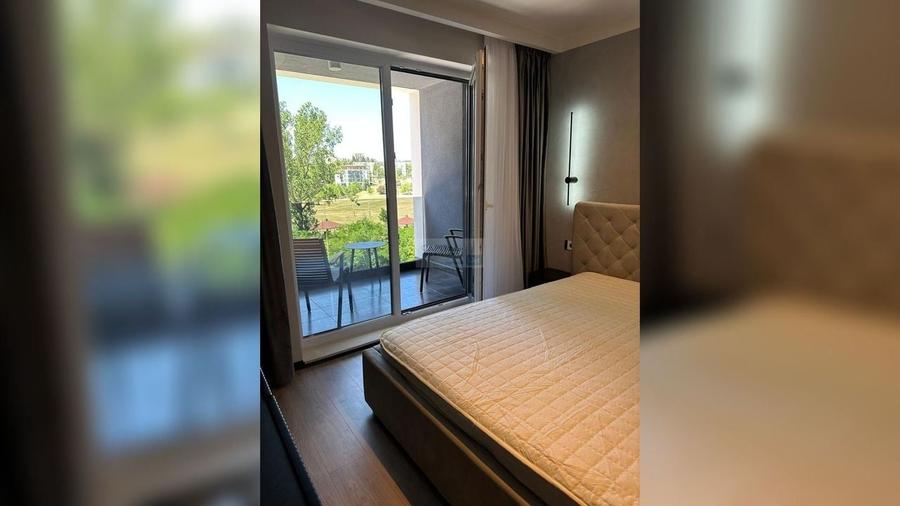 Apartament cu 2 camere semidecomandat, mobilat în Sopor