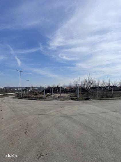Teren de 3678 mp, în Central