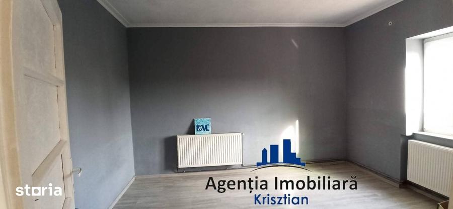 Casă cu 3 camere decomandat cu Teren 360 Mp în Burdea