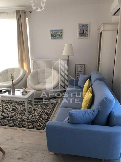 Apartament cu 2 camere semidecomandat, mobilat în Torontalului
