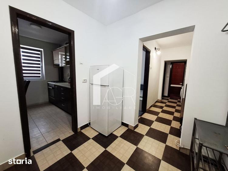 Apartament cu 3 camere decomandat în Republicii