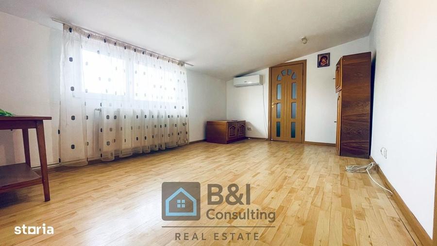 Apartament cu 2 camere decomandat în Nicolina