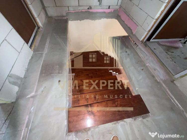 Casă cu 6 camere cu Teren 5736 Mp în Lerești