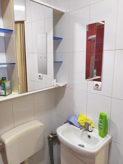 Apartament cu 2 camere decomandat în Soarelui