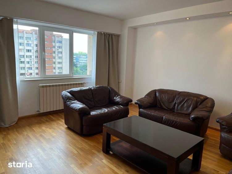 Apartament cu 2 camere în Centrul Civic