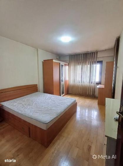 Apartament cu 3 camere decomandat în Dorobanților