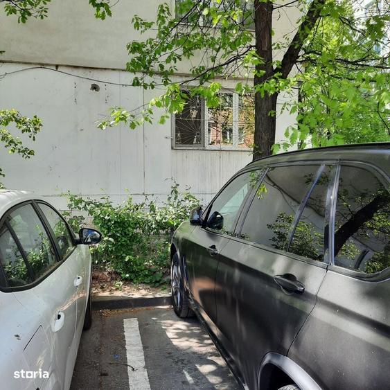Apartament cu 4 camere în Militari