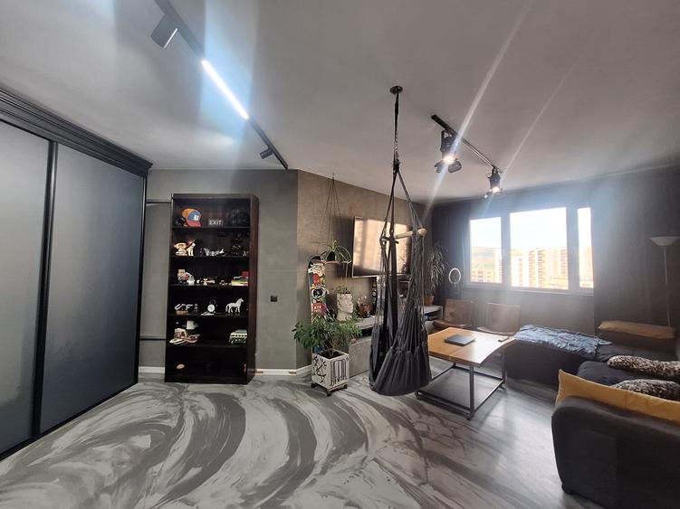 Apartament cu 2 camere semidecomandat, mobilat în Florești — fotografia 3