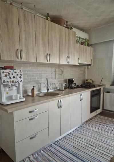 Apartament cu 2 camere decomandat în Soarelui — fotografia 3