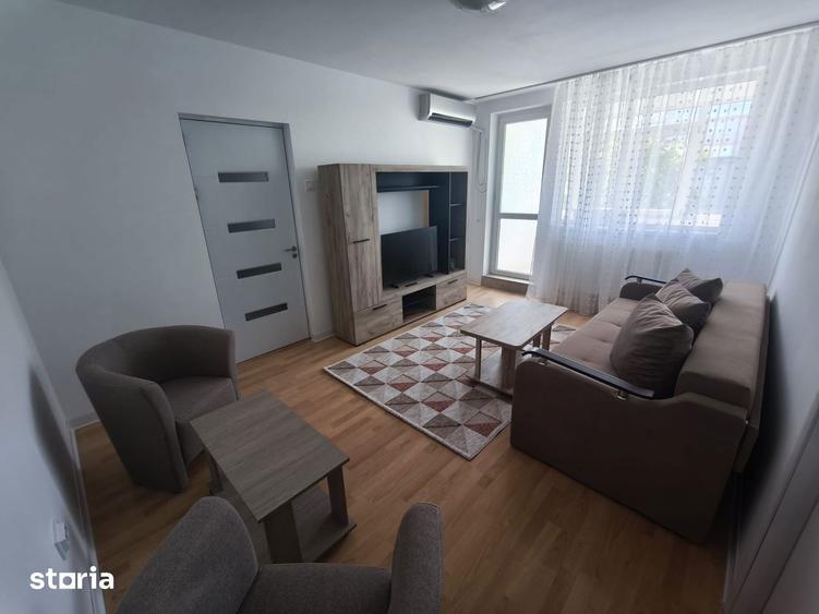 Apartament cu 2 camere semidecomandat, mobilat în Tomis Nord