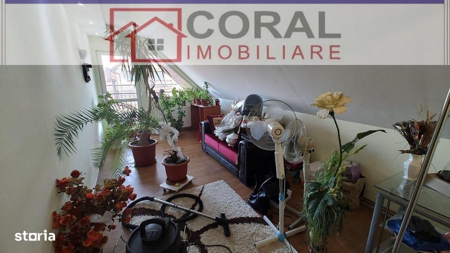 Casă cu 4 camere în Decebal