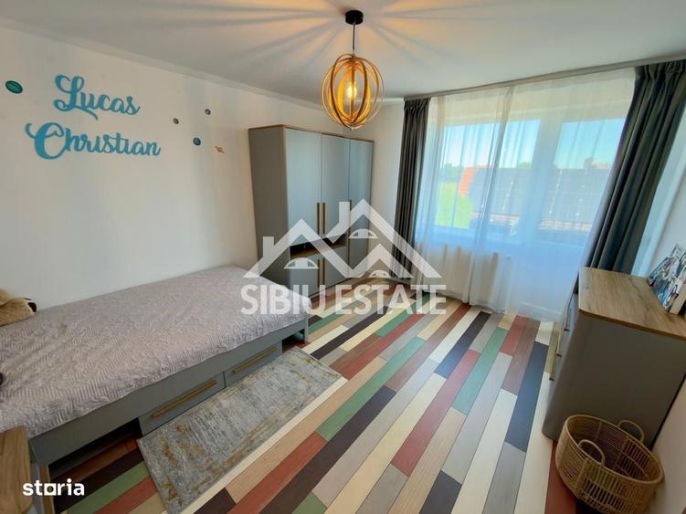 Casă cu 4 camere cu Teren 1000 Mp în Central