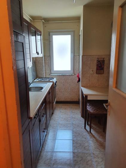 Apartament cu 2 camere semidecomandat în Vasile Aaron