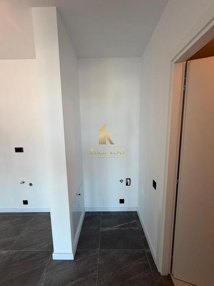 Apartament cu 2 camere semidecomandat în Colentina
