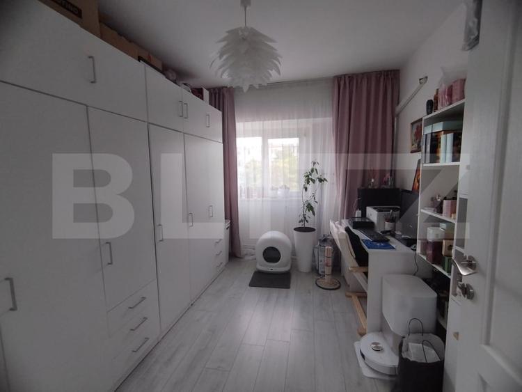 Apartament cu 3 camere decomandat, mobilat în Canta