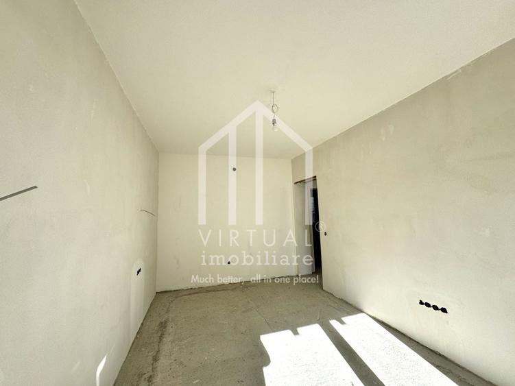 Apartament cu 3 camere semidecomandat în Central