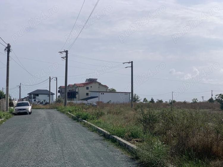 Teren de 1400 mp, în Schitu