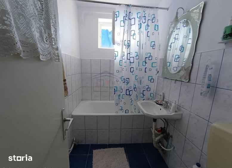 Apartament cu 2 camere semidecomandat, mobilat în Ultracentral
