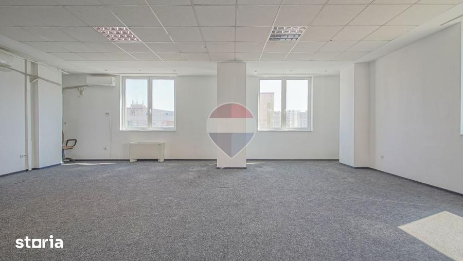 Spațiu comercial, de 79 mp, în Vlahuță