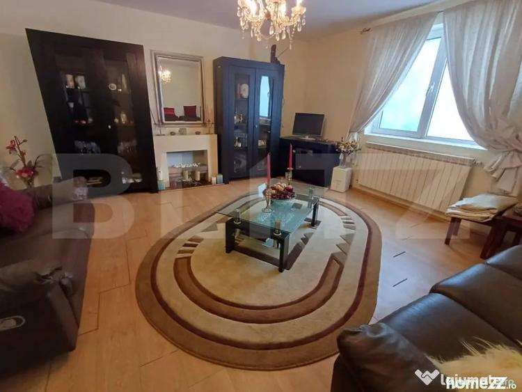 Casă cu 9 camere cu Teren 813 Mp în Burdujeni