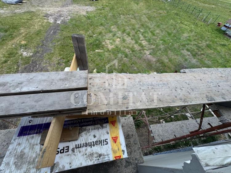 Casă individuală cu 5 camere cu Canalizare în Juc-Herghelie