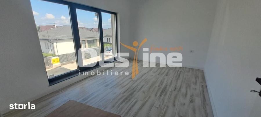 Casă cu 4 camere cu Teren 350 Mp în Ciurea