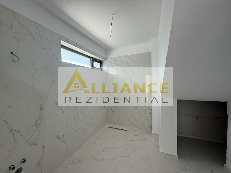 Casă individuală cu 5 camere cu Canalizare în Berceni