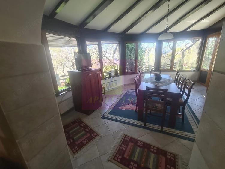 Casă cu 6 camere cu Teren 2066 Mp în Breaza