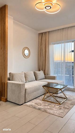 Penthouse cu 3 camere semidecomandat, mobilat în Florești