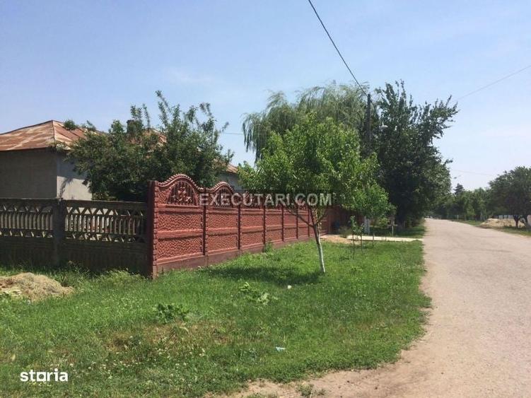 Casă cu 2 camere în Central