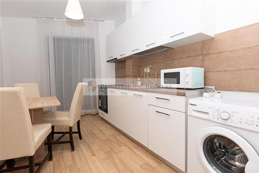 Apartament cu 2 camere decomandat, mobilat în Pipera