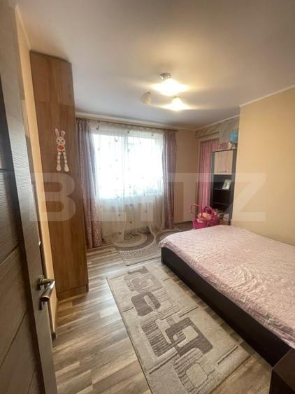 Apartament cu 3 camere semidecomandat, mobilat în Mărăști
