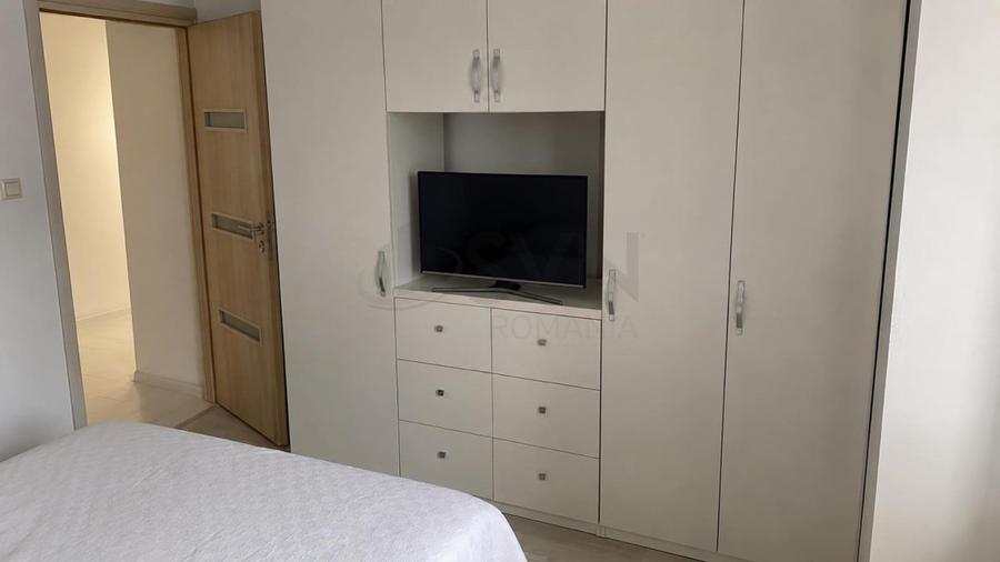 Apartament cu 2 camere semidecomandat, mobilat în Ștefan cel Mare
