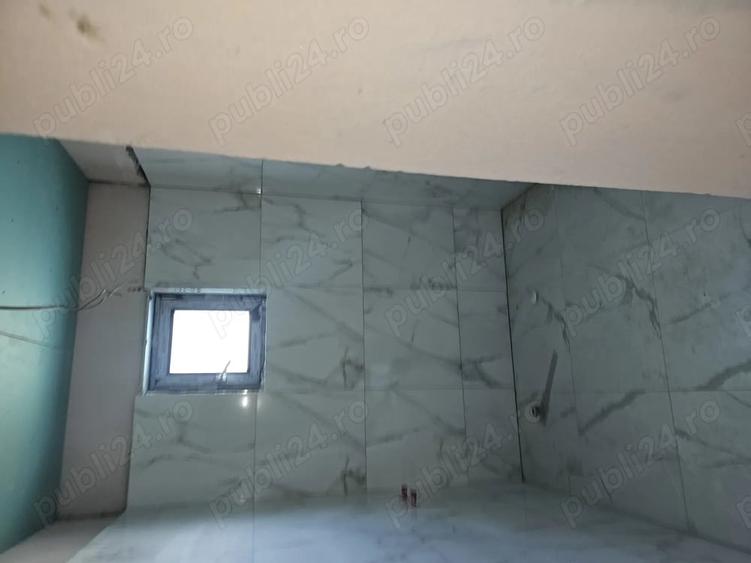 Apartament cu 2 camere decomandat în Vișani