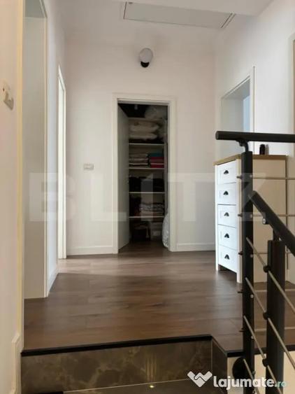 Casă cu 4 camere cu Teren 350 Mp în Covaci