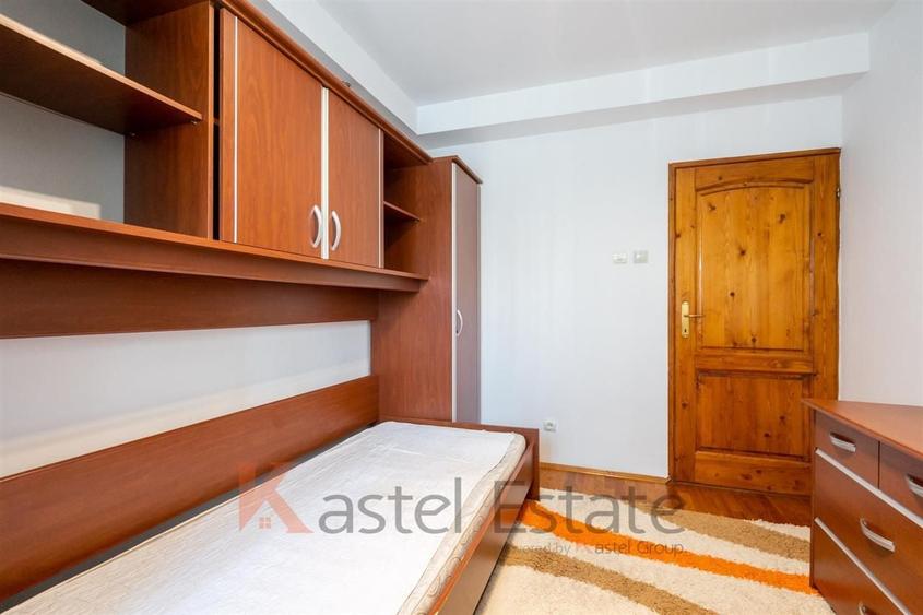 Apartament cu 3 camere semidecomandat, mobilat în Titan