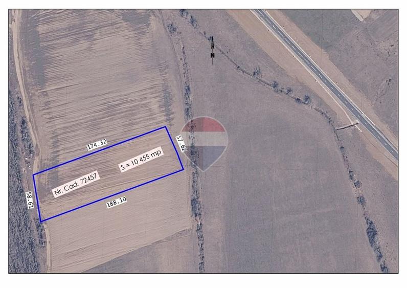 Teren Construcții intravilan de 10455 mp, în Cihei