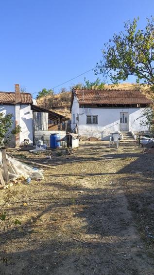 Casă cu 2 camere în Cerneți