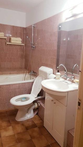 Apartament cu 2 camere decomandat în 13 Septembrie
