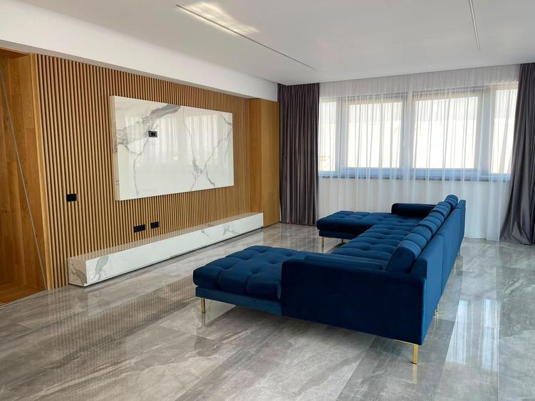 Apartament cu 4 camere semidecomandat, mobilat în Sisești