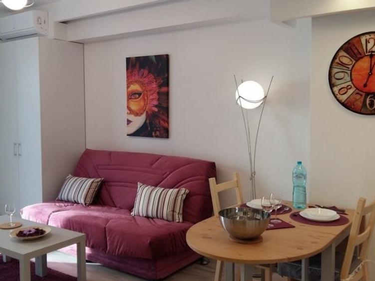 Apartament cu 2 camere semidecomandat, mobilat în Grozăvești