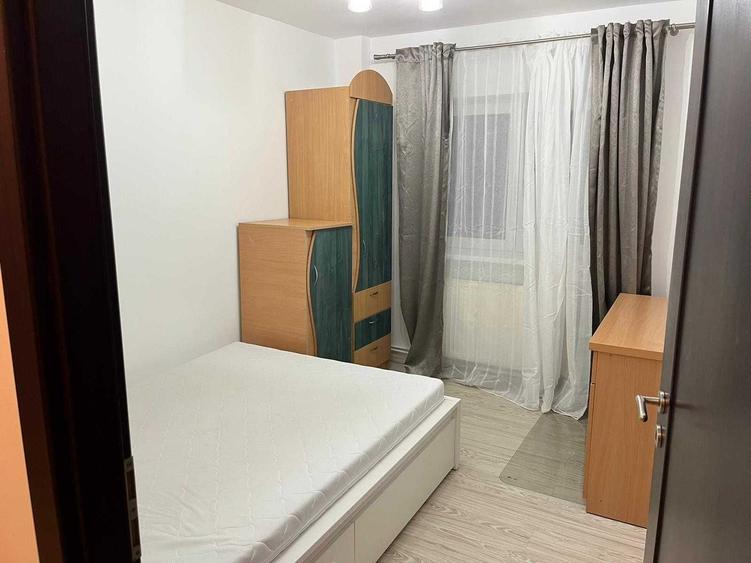 Apartament cu 3 camere decomandat în Militari