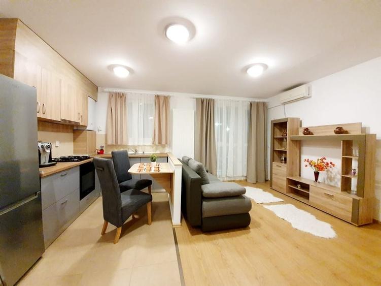 Apartament cu 2 camere decomandat în Dumbrăvița