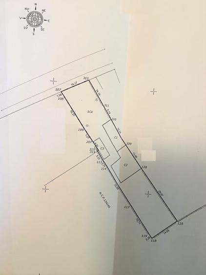 Casă individuală cu 7 camere cu Canalizare în Ultracentral