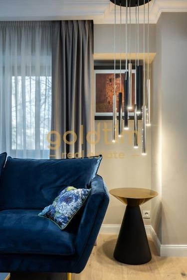 Apartament cu 4 camere decomandat, mobilat în Capitale
